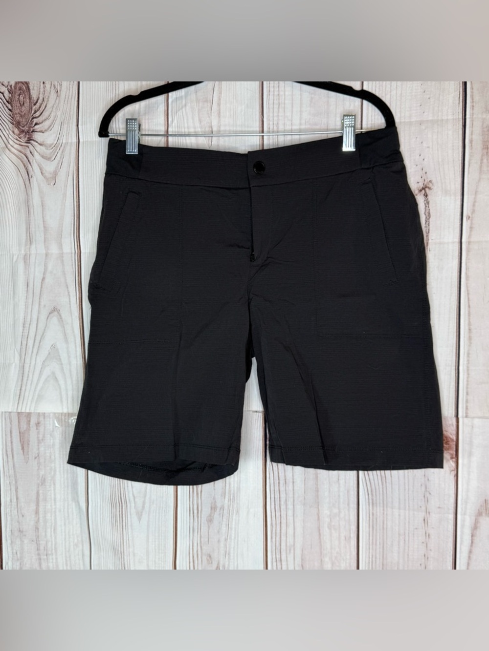 Athleta Trekkie Bermuda 2.0 Mid‎ Rise Hiking Shorts Black